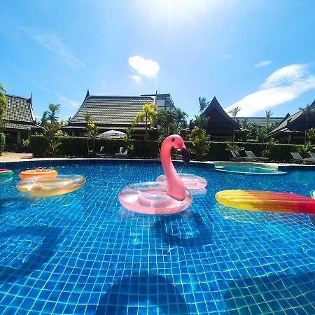 Airport Resort Phuket Nai Yang Beach Buitenkant foto