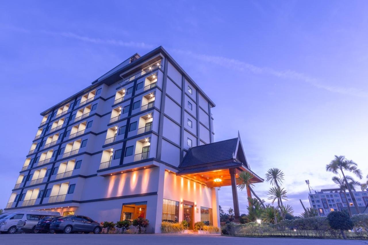 Airport Resort Phuket Nai Yang Beach Buitenkant foto