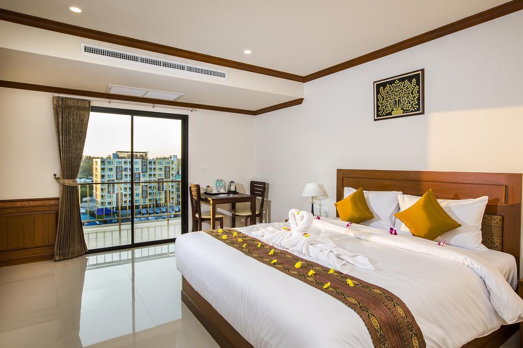 Airport Resort Phuket Nai Yang Beach Buitenkant foto