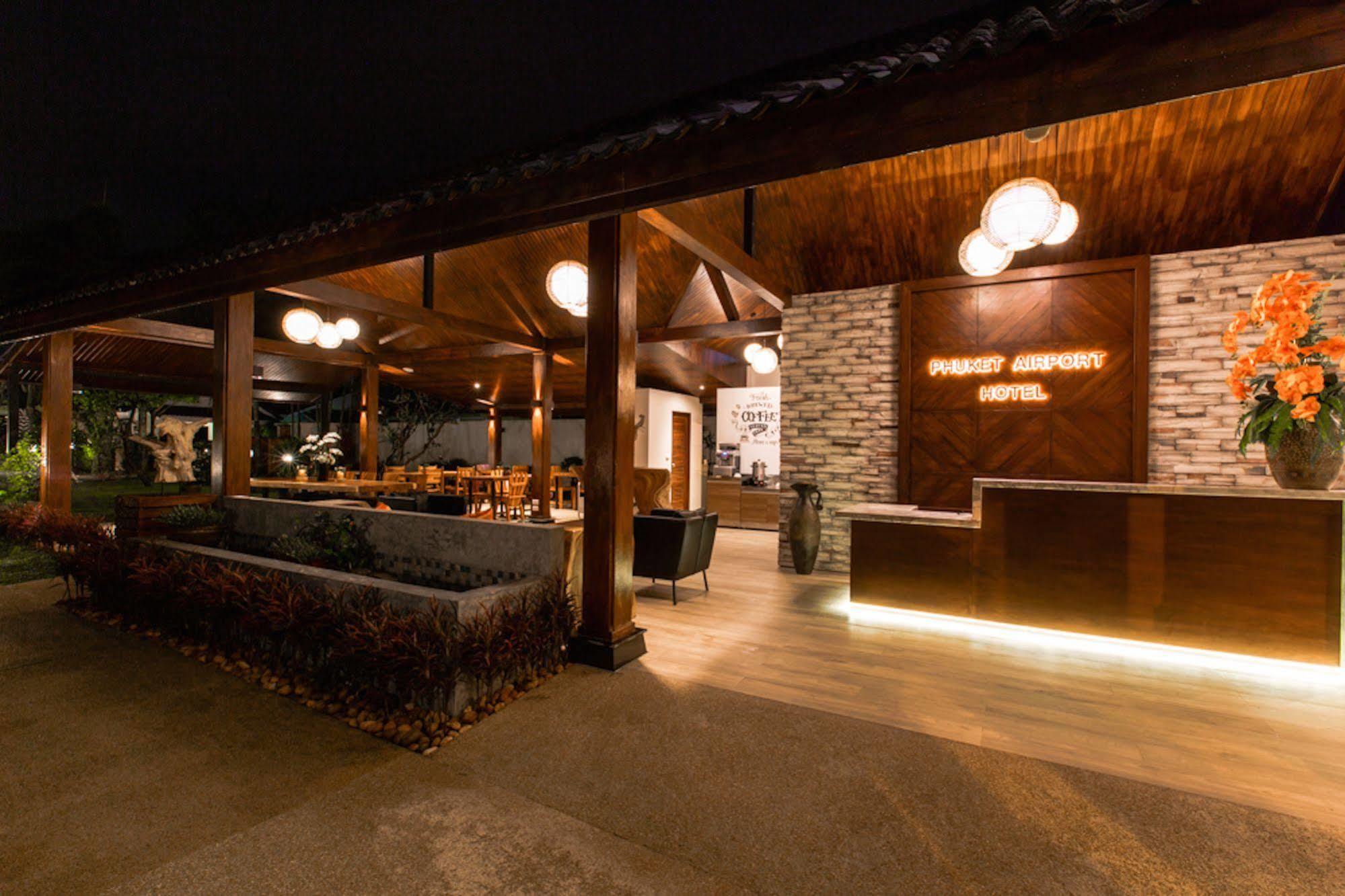 Airport Resort Phuket Nai Yang Beach Buitenkant foto
