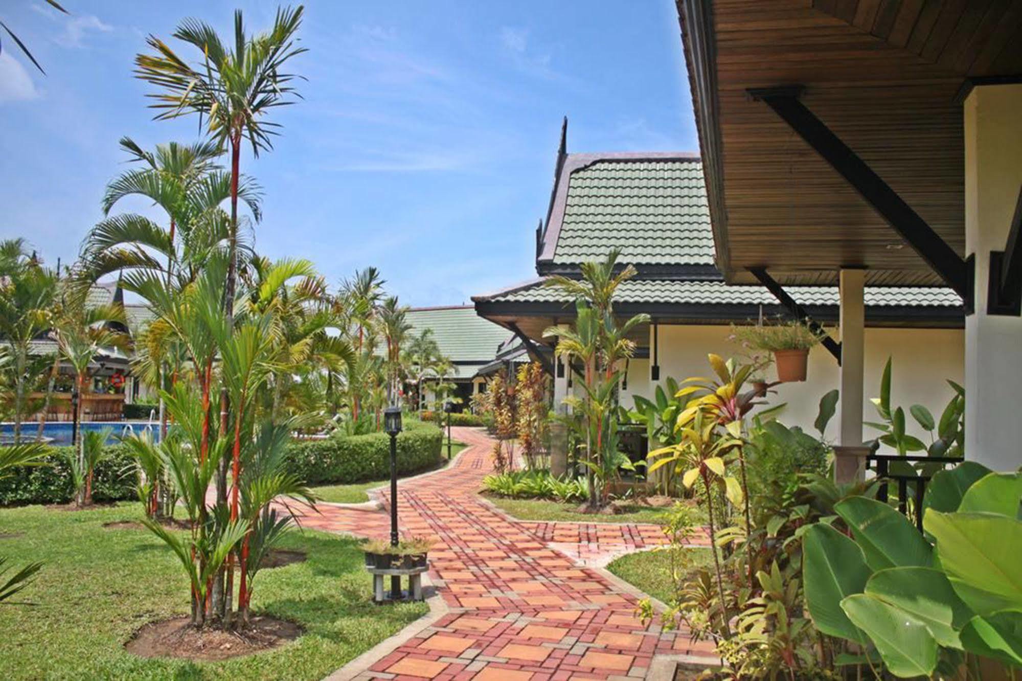 Airport Resort Phuket Nai Yang Beach Buitenkant foto